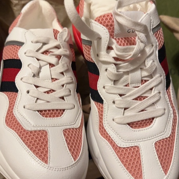 Gucci Rhyton sneaker - Picture 7 of 7